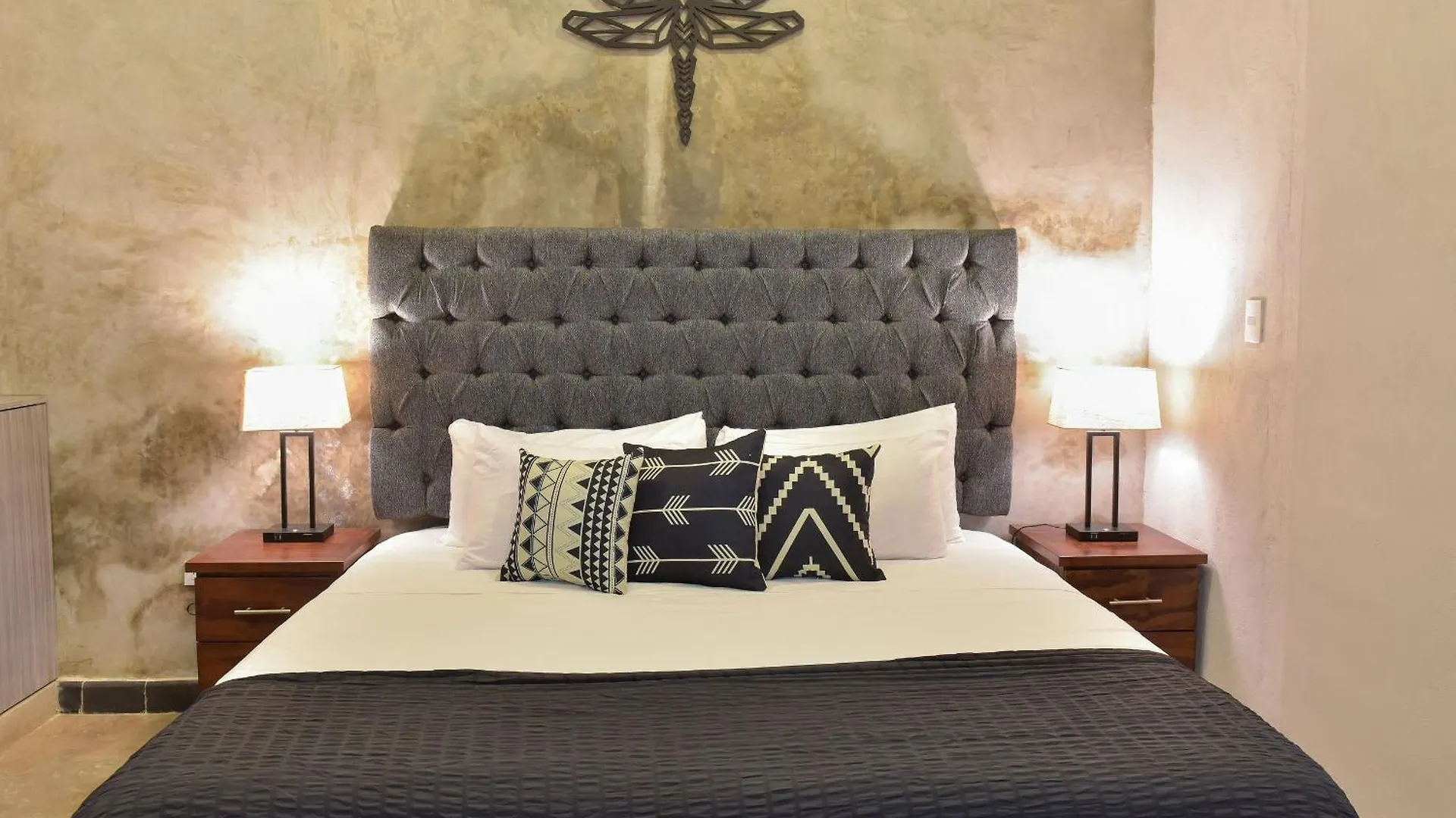 Boox Nah Luxury House In Downtown Merida Petkanche